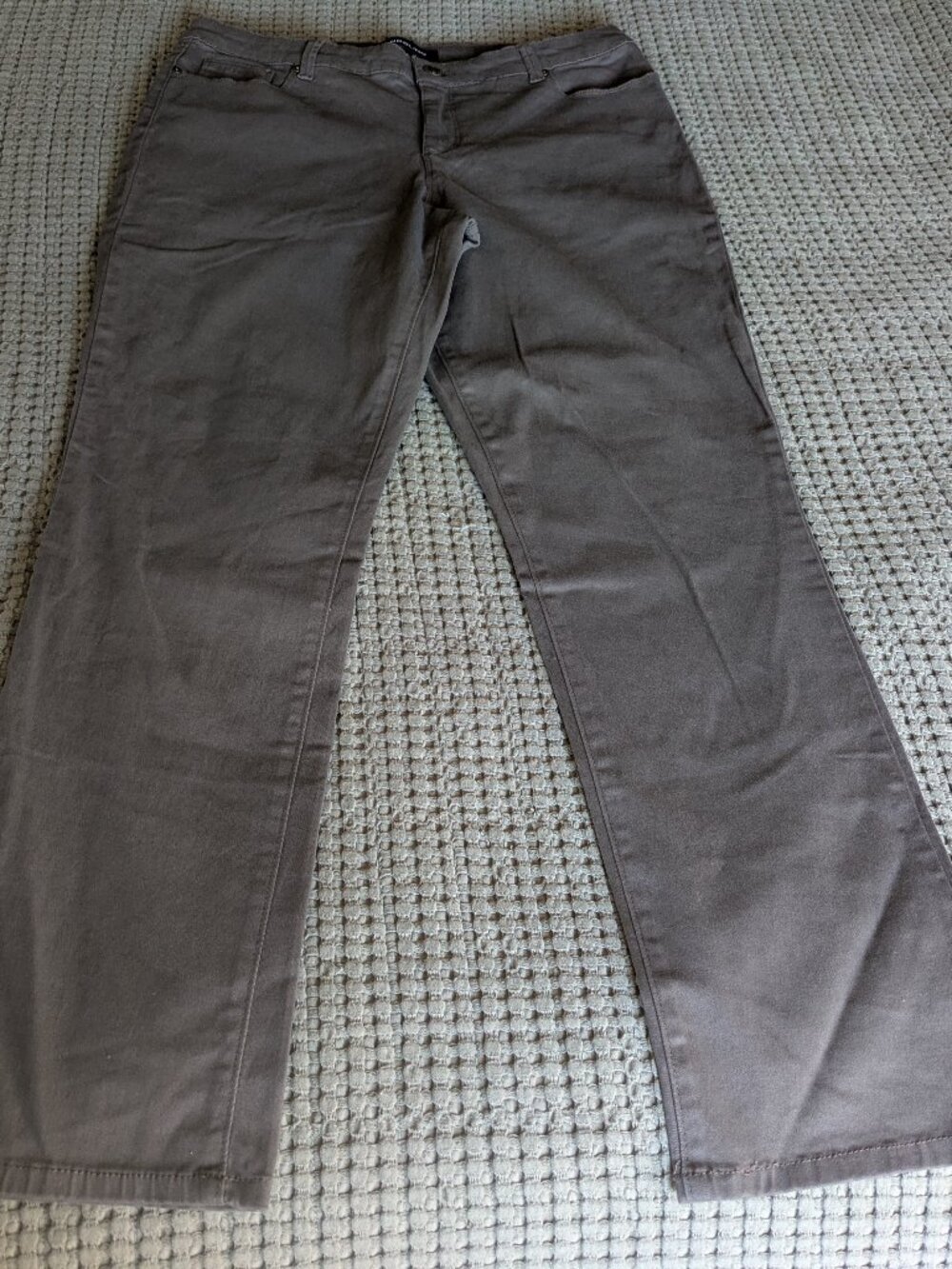 bandolino amy NWT brown taupe woman jeans deluxe super stretch size 12 #875